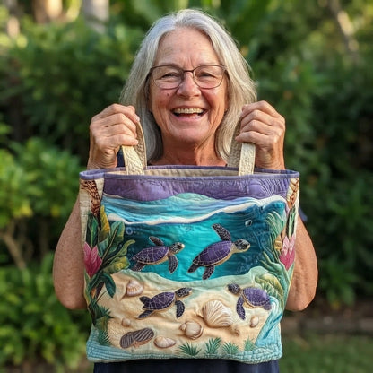 Yara | Turtles in the Lagoon Quilted Tote