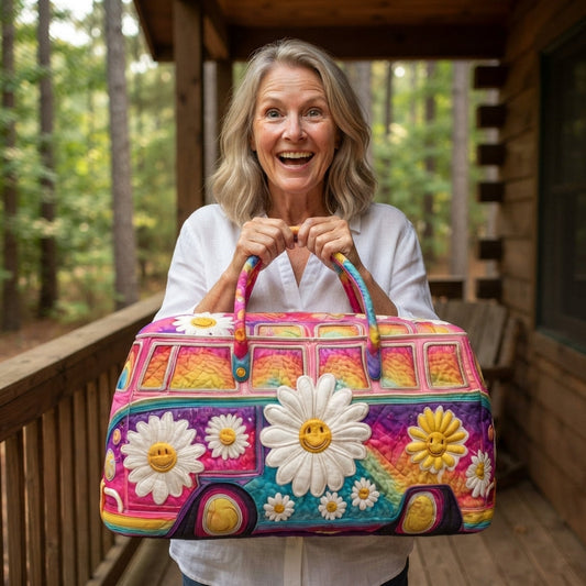 Joyvana | Smiling Daisy Camper Van Quilted Duffle